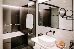 Vienna House by Wyndham Mokotow Warsaw - Bathroom