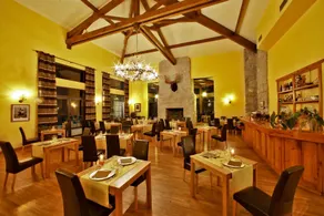 Albirondack Park Camping Lodge and Spa - Restaurant