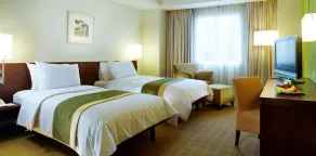Java Paragon Hotel & Residences - Room