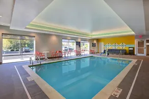 Tru By Hilton Monroe - Piscine