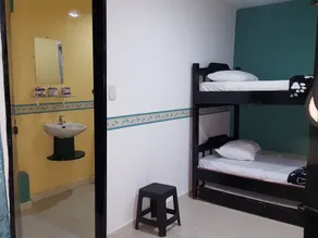 Hostal y Camping Los Girasoles - Room