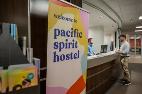 Pacific Spirit Hostel - Reception