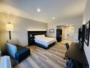 Holiday Inn Express & Suites Salinas by IHG - Quarto