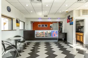 Motel 6 Elizabeth, NJ - Newark Liberty Intl Airport - Réception