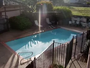 Keefers Inn King City - Pool
