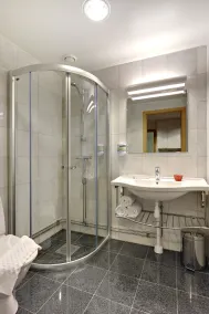 2Home Stockholm South - Bathroom