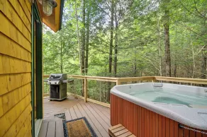 Stellahouse - Awesome Maine Treehouse - Interiør