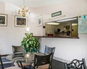 Rodeway Inn Findlay University Area - Hall