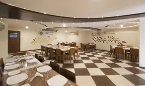 Hotel Vaikunth By Adamo - Restaurant