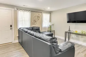 1 Mi to Dtwn Monroe: Family-friendly Duplex! - Intérieur