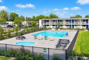 Motel 6-Claremont, CA - Pool