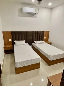 Hotel Channo Residency - Zimmer