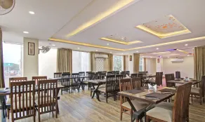Hotel Rama Hindustani - Restaurant
