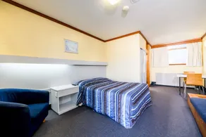Top of the Town Hotel Motel - Habitación