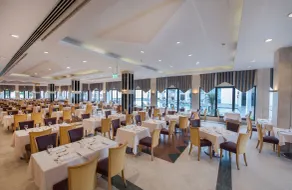 Reef Oasis Blue Bay Resort & Spa - Restaurant