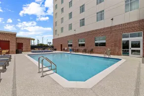 Drury Plaza Hotel Mobile - Pool