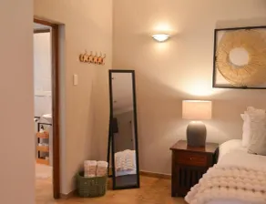 Ponciana Superior Guesthouse - Room