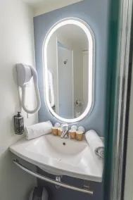 ibis Granville Port de Plaisance - Salle de bain