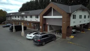 FairBridge Inn Express Buffalo - Exterior