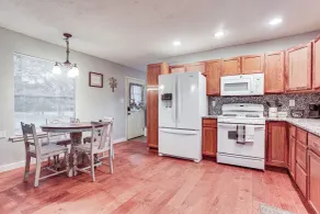 Cabin w/ Hot Tub in Valley View: Pets Welcome! - Innvendig
