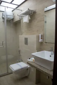 Jaipur Hotel New - Heritage Hotel - Bathroom