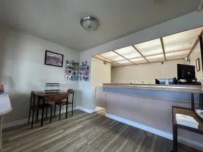 HWY 50 Inn - Hall
