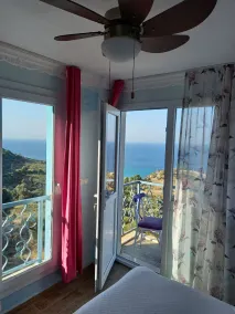 Laila Otel  Karaburun - Værelse