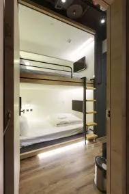 Taiwan Youth Hostel & Capsule Hotel - Room