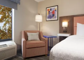 Hampton Inn & Suites Cleveland Mentor - Chambre