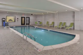 Holiday Inn Express & Suites Dearborn SW - Detroit Area by IHG - Pool