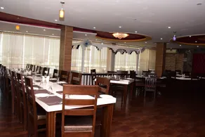 The Mirage Palace - Restaurant