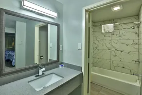EL TEJAS MOTEL - Baño
