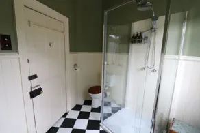 The Exchange Beaconsfield - Offering Heritage Accommodation - Bathroom
