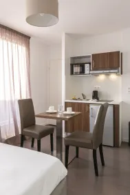 Odalys City Campus Apartment Hotel - Metz Centre - Quarto