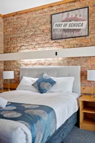 The Settlement Historic Hotel - Room