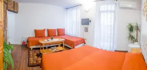 Room-charming Guest Room in Historic Vel - Zimmer