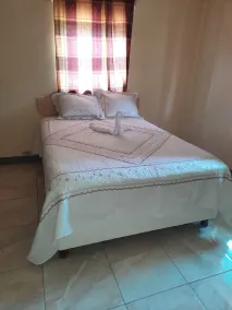 Royal Savanna Inn Hotel - Room
