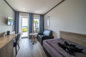 Hotel Zum Halbmond - Room