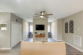 Bright Kingston Springs Home < 22 Mi to Nashville - Interior
