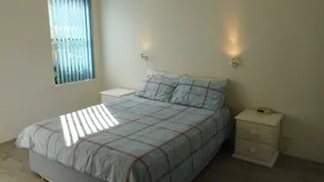Dunbar Court U 45 Memorial Ave SWR - Chambre