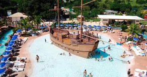 Spazzio diRoma - Pool
