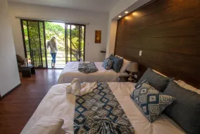 Burbi Lake Lodge Monteverde - Værelse