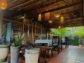 Bình An Village - Restaurant