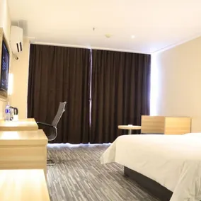 Poltton International Apartment Luohe - Room
