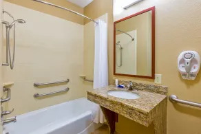 Candlewood Suites Decatur Medical Center by IHG - Salle de bain