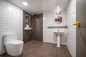 26 HOTEL - Salle de bain