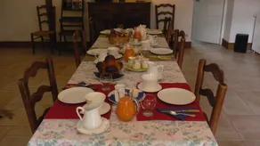 La Héraudiere Chambres d'Hôtes Tours - Restaurant