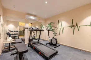 Saltstayz Premier Faridabad Near Sarita Vihar - Salle de remise en forme