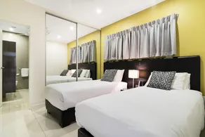Elsey on Parap - Quarto