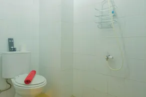 New Furnished Studio Apartment at Gunung Putri Square - Salle de bain